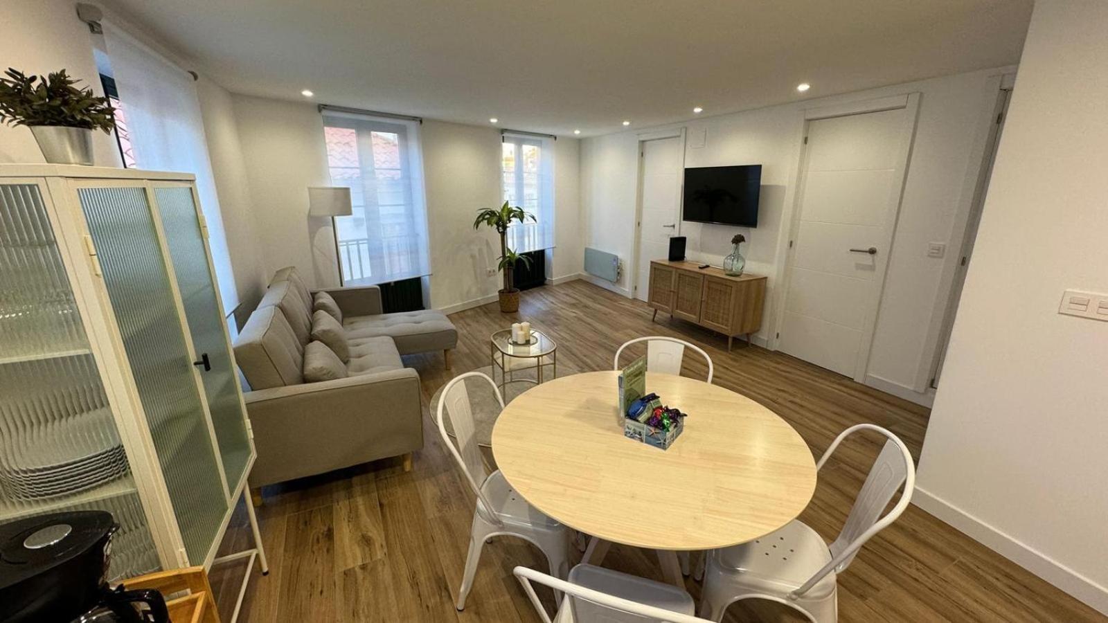 Apartamentos Urbanin II Plaza De San Pedro Cudillero Zewnętrze zdjęcie