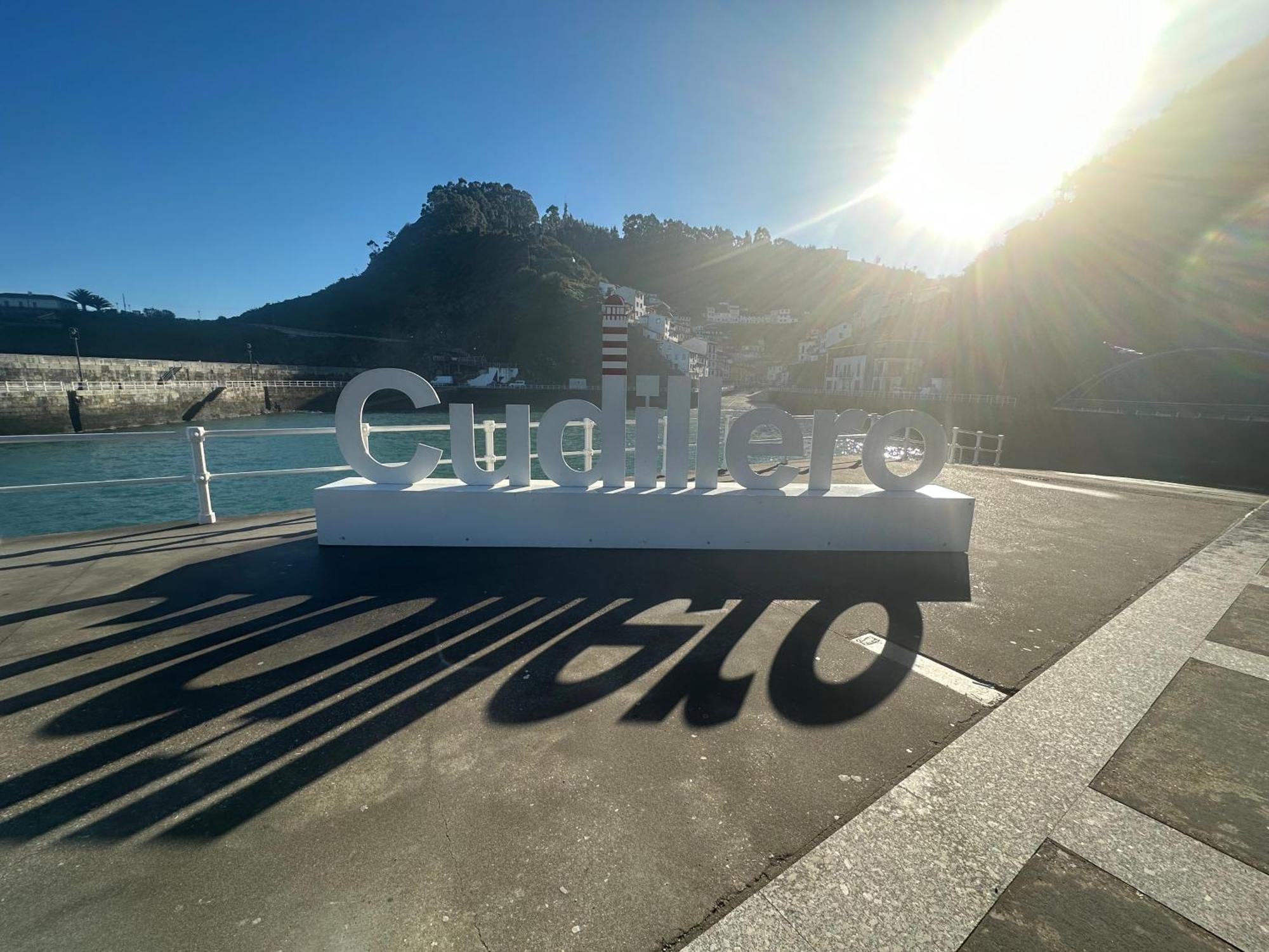 Apartamentos Urbanin II Plaza De San Pedro Cudillero Zewnętrze zdjęcie